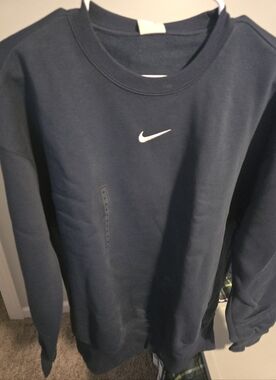 Nike Womens Crewneck Sweater in Navy Blue